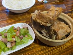 -万和春排骨砂锅米饭(湖北路店)