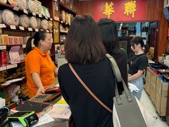 -华联发展销售中心(十月初五街店)