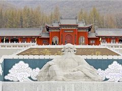 -九鼎铁刹山风景区