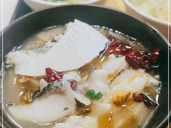 -老娘舅餐厅(黄龙体育中心店)