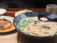 -荣家黄鱼面(前滩太古里店)