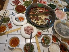 -瓜西西重庆火锅(花溪店)