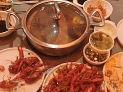 -黑金·寻焰自助百汇·烤肉·火锅(中街店)