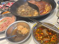 -憨铁匠老火锅(龙岗万科里店)