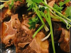 -运气牛自助酱大骨火锅(南京东路店)