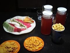 -嘉年华KTV(人民路店)