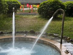 -森波拉火山温泉