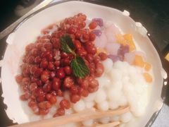 红豆雪花冰-老头儿油爆虾·1987杭州烟火味(湖滨银泰in77D区店)