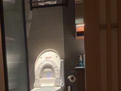 -快乐大桶水养生足浴SPA(前兴路店)