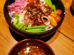 -SHAN山(前滩太古里店)