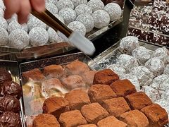 -Laderach 莱德拉(上海环贸iapm店)