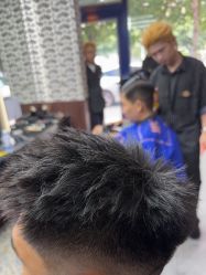-大人物·男士理发馆