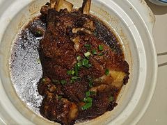 -老码头黑皮肘子锅包肉(赣水路店)