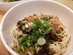 -贰拾捌味·宜宾燃面(春熙路旗舰店)