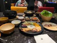 -雾山韩式烤肉·海南糟粕&椰子鸡火锅·海景餐厅(三亚绿发山海天JW万豪酒店)