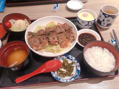 -小山日本料理(兴业太古汇店)
