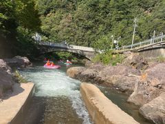 -安吉龙王山峡谷漂流