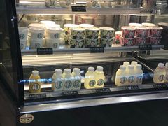 面包甜点陈列柜-宝珠奶酪(浦东金桥店)