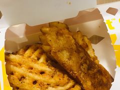 -麦当劳(军博店)