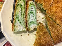 -德林酸菜鱼火锅(南丹店)