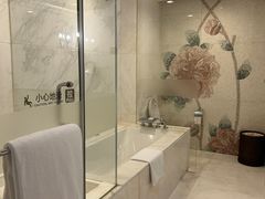-大连中远海运洲际酒店