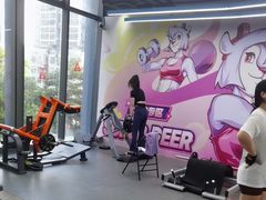 -超鹿运动(五四路恒力城店)