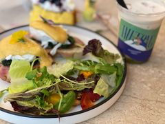 班尼迪克蛋牛油果素餐-玲婧胡同·生日蛋糕·餐厅(嘉里城店)