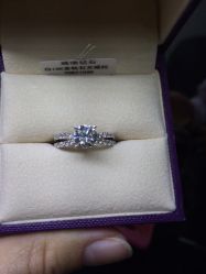 iphone_upload_pic-威德钻石-克拉钻大本营(南京东路店)