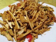 笋丝炒香干-味好美土菜(迎宾东路店)
