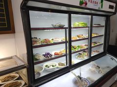 自助取餐区-张一品食府