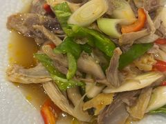 -汗腾格里·风味餐厅(新疆驻京办店)