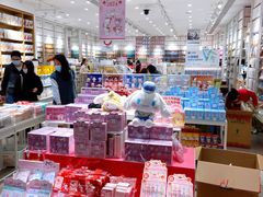 -名创优品(海珠乐峰广场店)