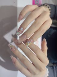 -瞧·享轻奢美甲美睫