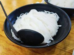 -桥香园过桥米线(国贸店)