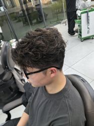 -尤司男士国潮理发馆