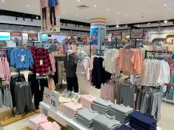 -爱婴室(上海百联中环店)