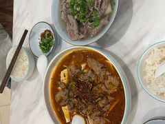 -犇逸·乐山跷脚牛肉·四川现炒(览海店)