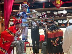 -老滇山寨•云南特色菜•地方菜•民族风情歌舞表演(金碧店)