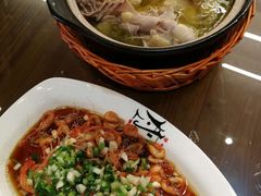 -缘来聚·徽菜名店(黄山宏村店)