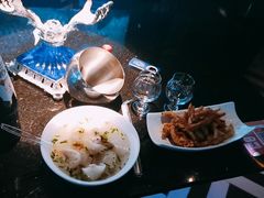 -温莎KTV(珠江路店)