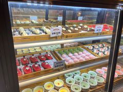 -汉江山料理级自助烤肉黑金冠(周口好吃城店)
