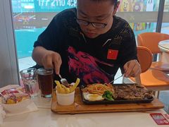 -豪享来中西餐厅(隆昌店)