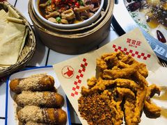 小贤酥肉-喜悦小串丹东小黄牛海鲜烧烤大排档(民主广场店)