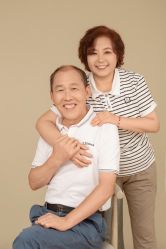 -时光纪亲子全家福照相馆(静安店母女写真父母纪念照)