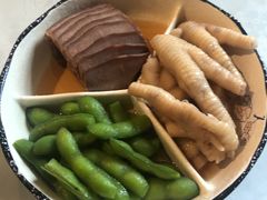 -品悦酒店(三林古镇店)