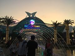 -三亚海昌梦幻海洋不夜城