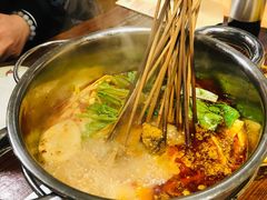 毛肚锅-将军肚烧烤鸡手王(东岭南街店)