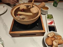-芽笼芽笼新加坡餐厅(环球港店)