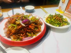 -乡土黄·鲜牛肉火锅·小龙虾(兴业街店)