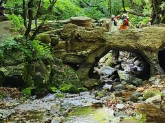 -本溪汤沟绿石谷森林公园